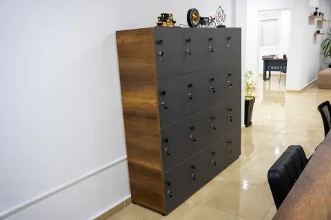 Secure storage corridor